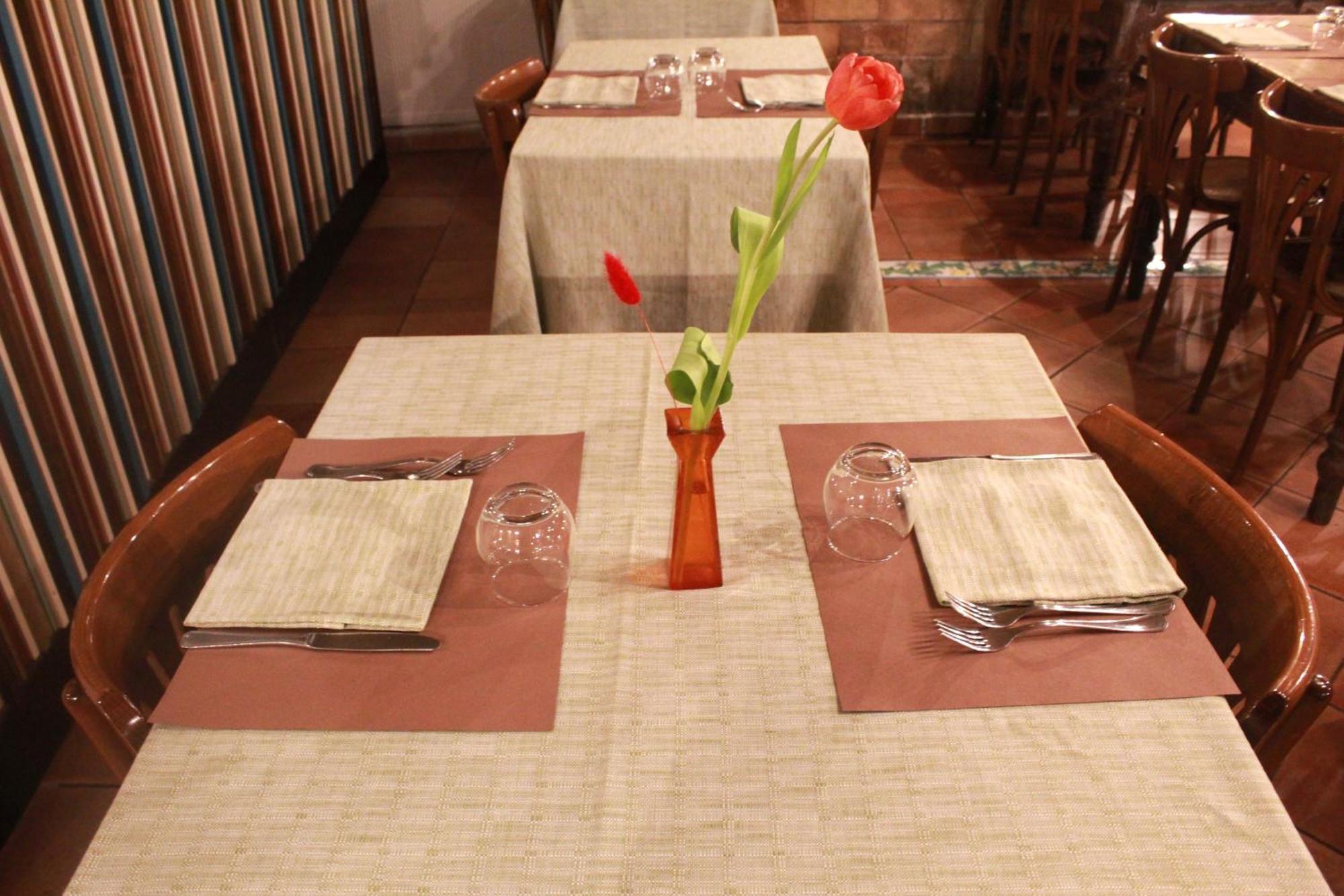 Hotel Ristorante Benigni Campagnano Di Roma Buitenkant foto